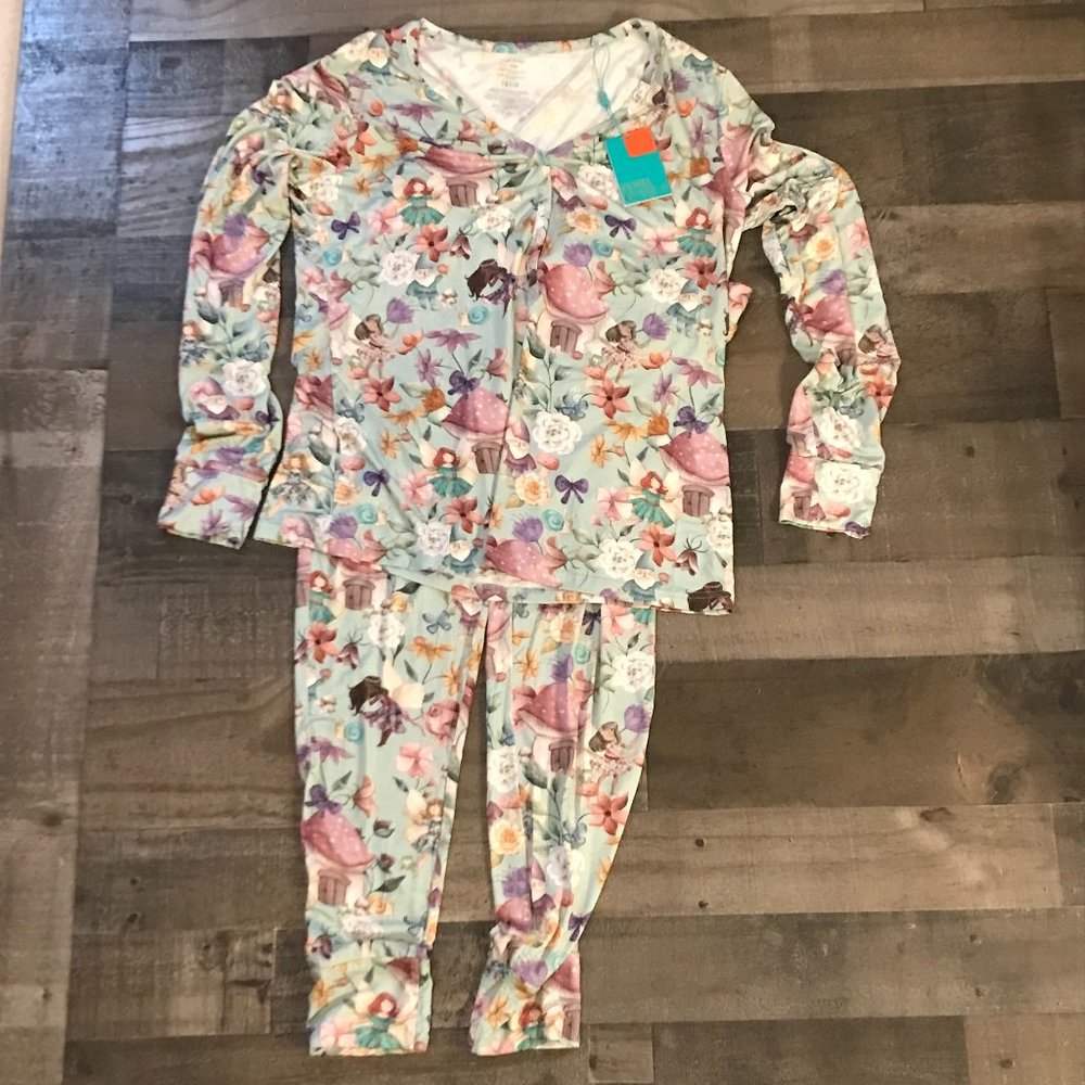 Posh Peanut Faye Women's Long Sleeve Loungewear Set